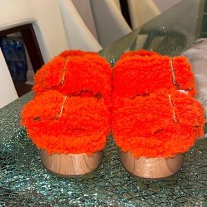 NEW Jessica Simpson orange Wedges